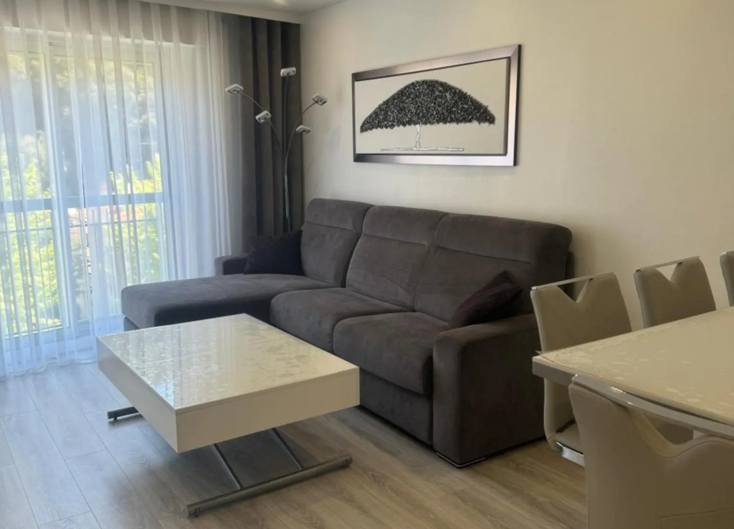 Appartement Neuf Pres De La Mer contacts